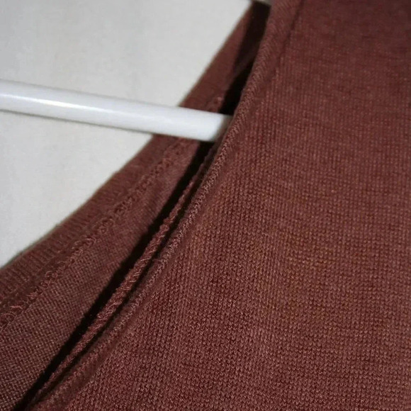 Nordstrom Medium Brown Knit V-Neck Dress Modest NWOT - Picture 6 of 15